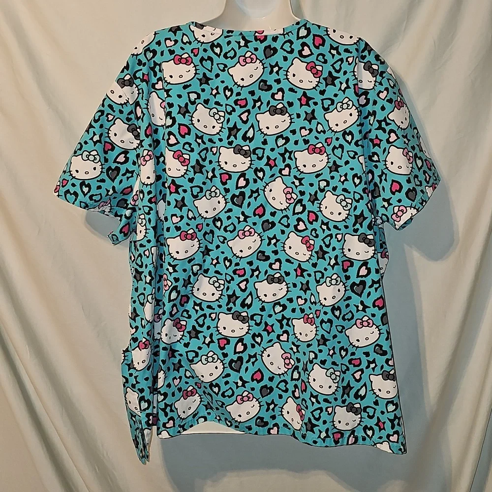 Hello Kitty Scrub Top - Picture 7 of 10
